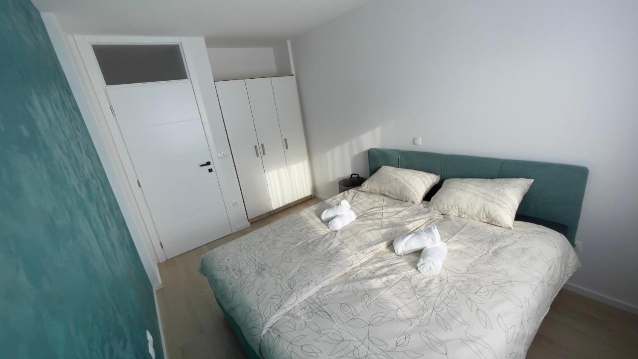 Ferienwohnung Apartman Lux Zepce Exterior foto